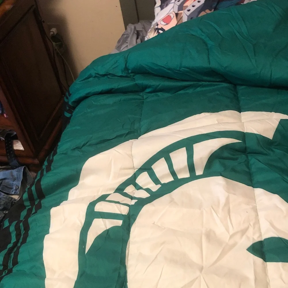 Teal and Black Home Bedding Comforter - Brand Unspecified